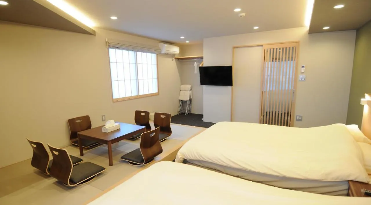 Hiz Hotel Kyoto-Nijo Castle